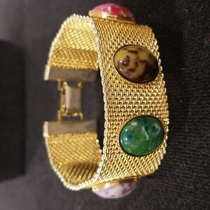 Vintage Sarah Coventry Mesh Cabachon Bracelet.